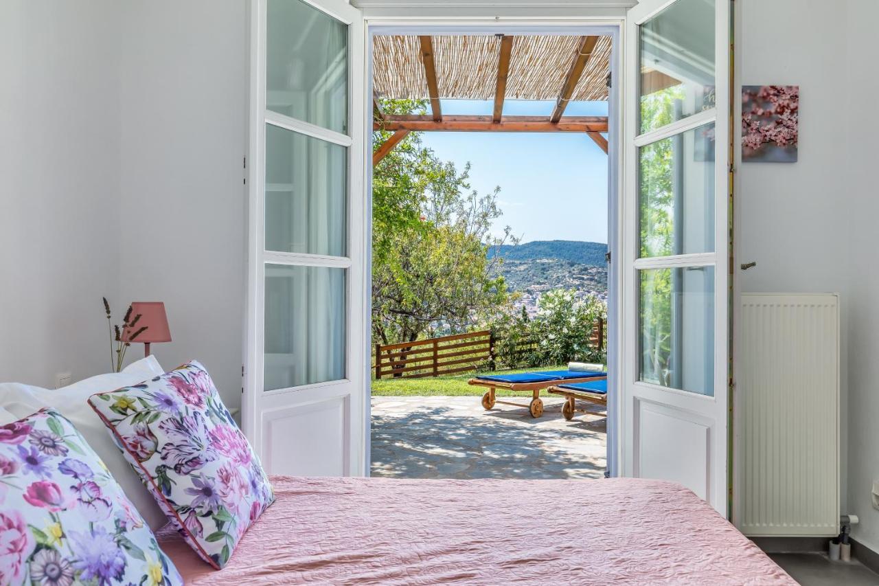Villa Rodia With Swimming Pool On Skopelos Island Kültér fotó